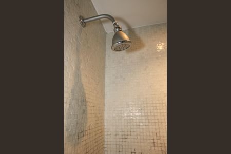 Apartamento à venda com 210m², 2 quartos e 2 vagasBanheiro da Suíte 1