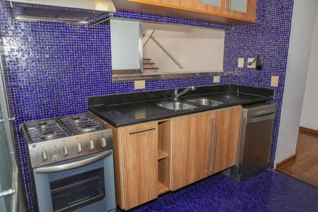 Apartamento à venda com 210m², 2 quartos e 2 vagasCozinha