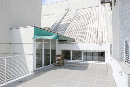 Apartamento à venda com 210m², 2 quartos e 2 vagasSacada 2