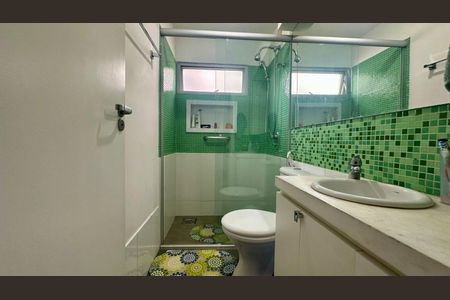 Apartamento à venda com 75m², 2 quartos e 2 vagasBanheiro