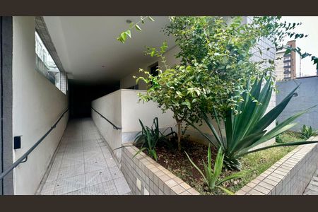 Apartamento à venda com 75m², 2 quartos e 2 vagasEntrada do prédio