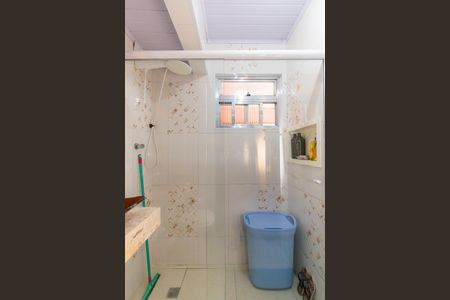 Apartamento à venda com 58m², 2 quartos e 1 vaga Apartamento à venda com 58m², 2 quartos e 1 vagaBanheiro