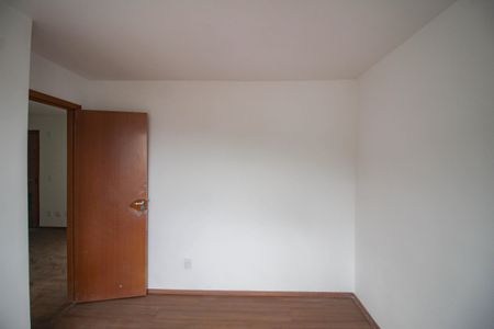 Quarto 1 de apartamento para alugar com 2 quartos, 42m² em Danon, Nova Iguaçu