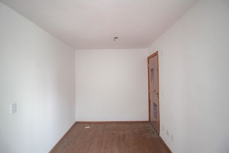 Sala de apartamento para alugar com 2 quartos, 42m² em Danon, Nova Iguaçu