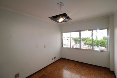 Apartamento à venda com 80m², 2 quartos e 1 vagaSala
