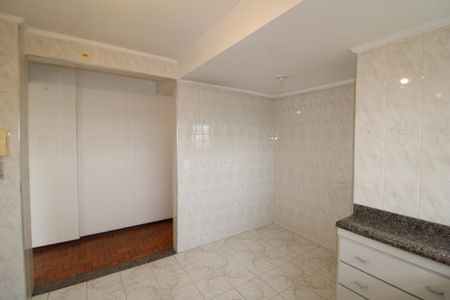 Apartamento à venda com 80m², 2 quartos e 1 vagaCozinha