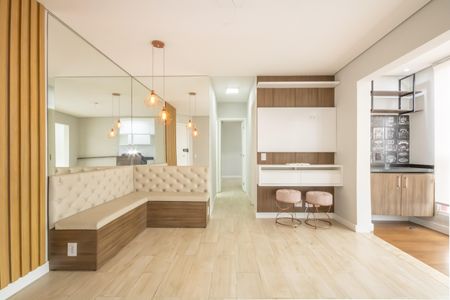 Sala de apartamento para alugar com 2 quartos, 52m² em Jardim das Flores, Osasco