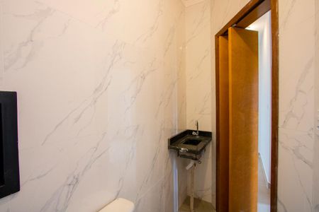 Apartamento à venda com 59m², 2 quartos e 1 vaga Apartamento à venda com 59m², 2 quartos e 1 vagaBanheiro