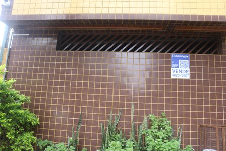 Apartamento à venda com 146m², 2 quartos e 2 vagasPlaquinha