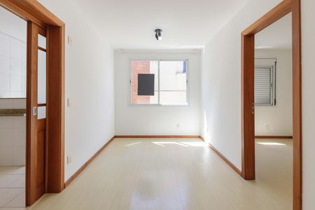 Sala de apartamento para alugar com 1 quarto, 51m² em Petrópolis, Porto Alegre