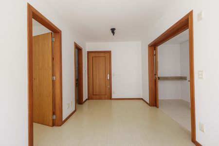 Sala de apartamento para alugar com 1 quarto, 51m² em Petrópolis, Porto Alegre