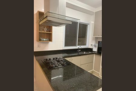 Cozinha de apartamento à venda com 2 quartos, 52m² em Água Fria, São Paulo