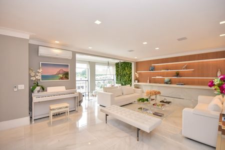 Sala de apartamento para alugar com 3 quartos, 291m² em Jardim Panorama, São Paulo