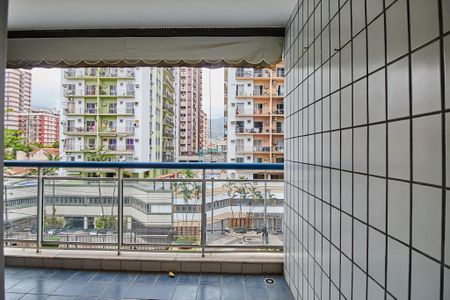 Sala Varanda de apartamento à venda com 3 quartos, 107m² em Vila Isabel, Rio de Janeiro