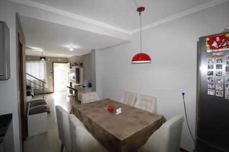Casa à venda com 70m², 2 quartos e 2 vagasCozinha