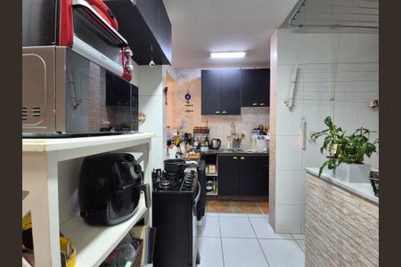 Apartamento à venda com 87m², 3 quartos e 2 vagas Apartamento à venda com 87m², 3 quartos e 2 vagasCozinha