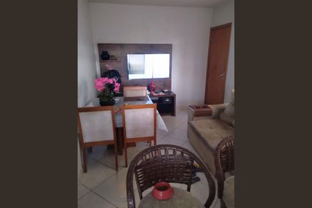 Sala de apartamento à venda com 2 quartos, 50m² em Vila Darci Vargas, Belo Horizonte