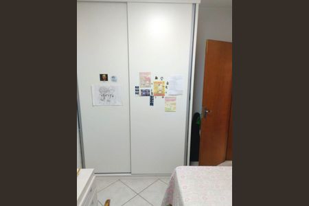 Quarto 2 de apartamento à venda com 2 quartos, 50m² em Vila Darci Vargas, Belo Horizonte