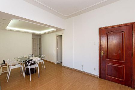 Apartamento à venda com 3 quartos, 130m² em Icaraí, Niterói