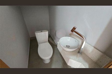 Casa à venda com 3 quartos, 165m² em Parque Sao Domingos, São Paulo