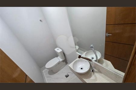 Casa à venda com 3 quartos, 158m² em Parque Sao Domingos, São Paulo