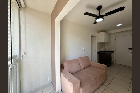 Sacada de apartamento para alugar com 1 quarto, 28m² em Jardim Caravelas, São Paulo
