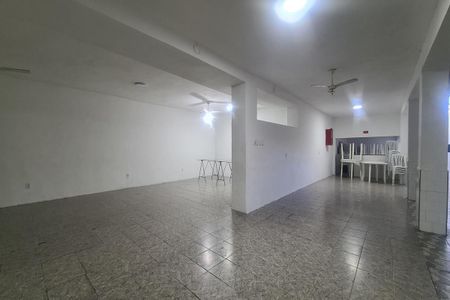 Apartamento para alugar com 65m², 3 quartos e 1 vaga Apartamento para alugar com 65m², 3 quartos e 1 vagaÁrea comum - Salão de festas