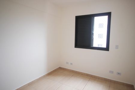 Quarto 1 de apartamento à venda com 2 quartos, 72m² em Jardim Maria Rosa, Taboão da Serra