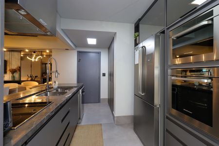 Apartamento à venda com 126m², 2 quartos e 1 vagaCozinha