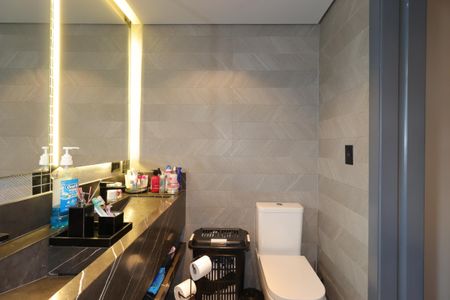 Apartamento à venda com 126m², 2 quartos e 1 vagaBanheiro da Suíte