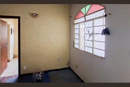 Casa à venda com 229m², 7 quartos e 4 vagas Casa à venda com 229m², 7 quartos e 4 vagasSala 2