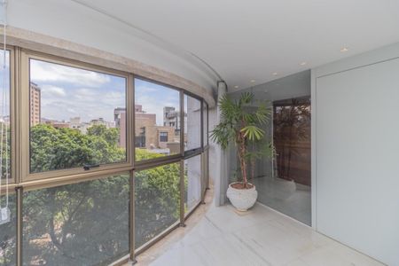 Apartamento à venda com 210m², 4 quartos e 4 vagas Apartamento à venda com 210m², 4 quartos e 4 vagasFoto 04