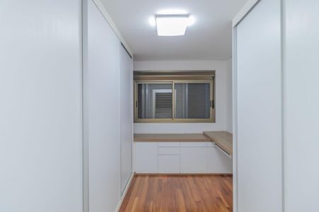 Apartamento à venda com 210m², 4 quartos e 4 vagas Apartamento à venda com 210m², 4 quartos e 4 vagasFoto 26