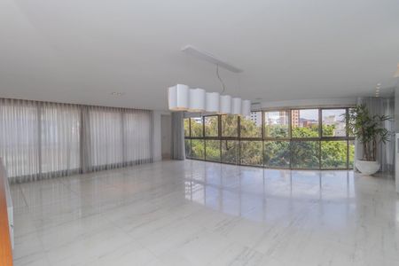 Apartamento à venda com 210m², 4 quartos e 4 vagas Apartamento à venda com 210m², 4 quartos e 4 vagasFoto 03
