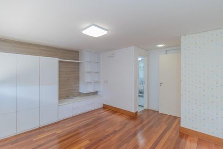 Apartamento à venda com 210m², 4 quartos e 4 vagas Apartamento à venda com 210m², 4 quartos e 4 vagasFoto 22
