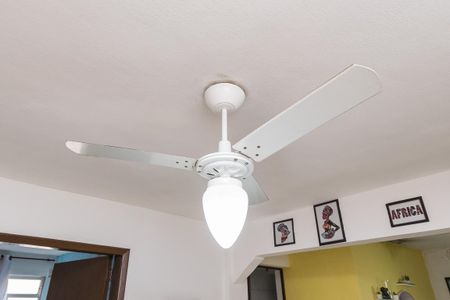 Sala de apartamento para alugar com 2 quartos, 60m² em Penha Circular, Rio de Janeiro