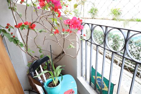 Apartamento à venda com 65m², 2 quartos e 1 vagaSacada