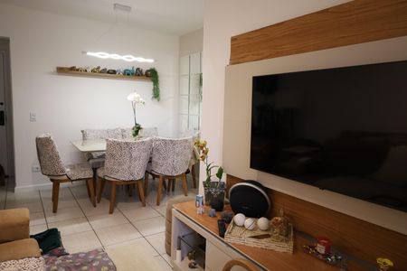 Apartamento à venda com 65m², 2 quartos e 1 vagaSala