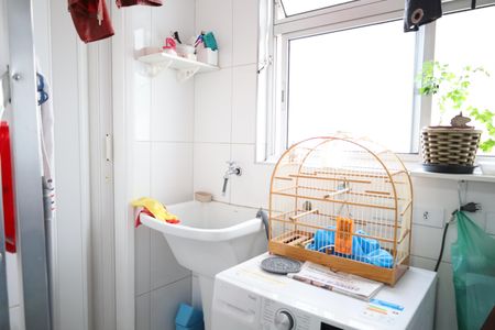 Apartamento à venda com 65m², 2 quartos e 1 vagaÁrea de Serviço