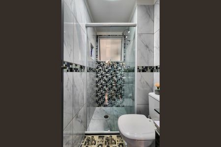 Apartamento à venda com 62m², 2 quartos e 1 vaga Apartamento à venda com 62m², 2 quartos e 1 vagaBanheiro Social