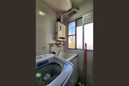 Apartamento à venda com 62m², 2 quartos e 1 vaga Apartamento à venda com 62m², 2 quartos e 1 vagaÁrea de Serviço