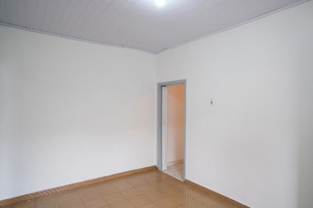 Casa à venda com 56m², 1 quarto e 2 vagasSala
