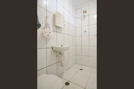 Casa à venda com 56m², 1 quarto e 2 vagasBanheiro Social