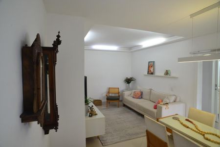 Sala de apartamento à venda com 2 quartos, 72m² em Barra da Tijuca, Rio de Janeiro