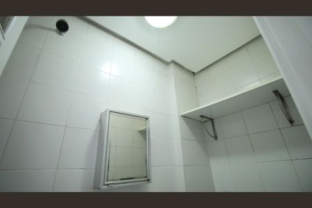 Apartamento à venda com 119m², 3 quartos e 2 vagas Apartamento à venda com 119m², 3 quartos e 2 vagasBanheiro de Serviço