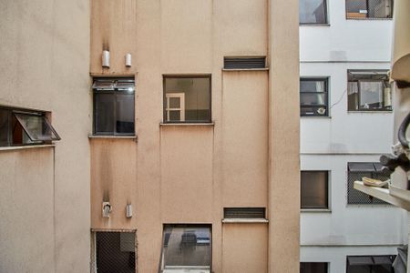 Apartamento à venda com 119m², 3 quartos e 2 vagas Apartamento à venda com 119m², 3 quartos e 2 vagasVista do Quarto 2