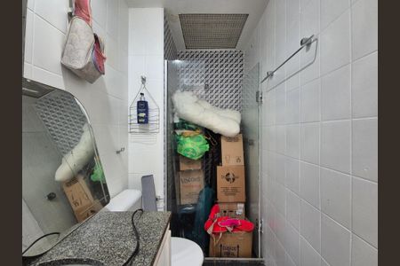 Apartamento à venda com 178m², 2 quartos e 2 vagas Apartamento à venda com 178m², 2 quartos e 2 vagasBanheiro da Suíte