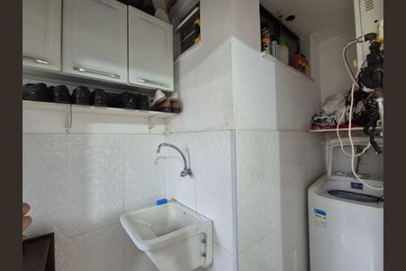 Apartamento à venda com 178m², 2 quartos e 2 vagas Apartamento à venda com 178m², 2 quartos e 2 vagasÁrea de Serviço