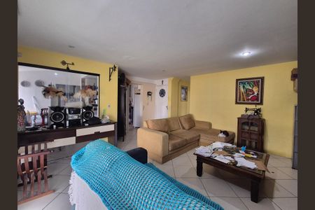 Apartamento à venda com 178m², 2 quartos e 2 vagas Apartamento à venda com 178m², 2 quartos e 2 vagasSala