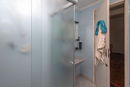 Apartamento à venda com 90m², 2 quartos e 1 vaga Apartamento à venda com 90m², 2 quartos e 1 vagaBanheiro Social